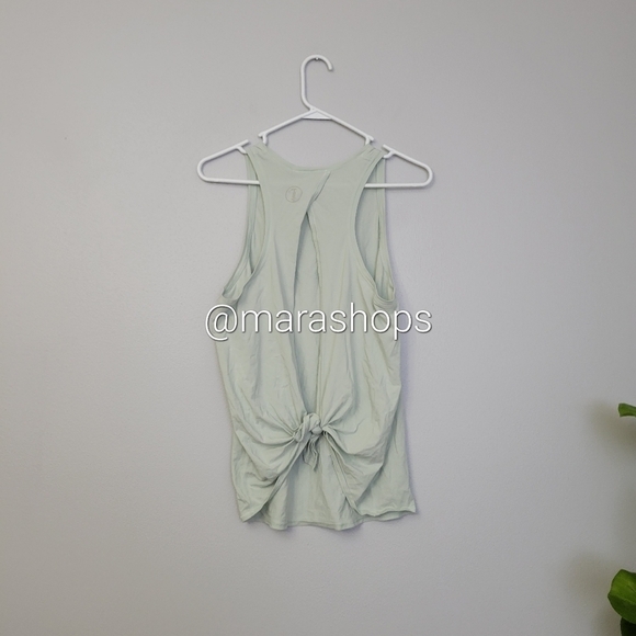 Lululemon All Tied Up tank - Picture 4 of 5